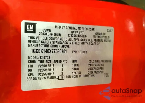 2007 Chevrolet Silverado K1500 z USA, uszkodzony, nr VIN 1GCEK140X7Z590701